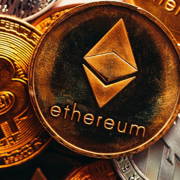 ETF spot Ethereum, è stata la guerra delle commissioni a spingere Ark Invest a ritirarsi?