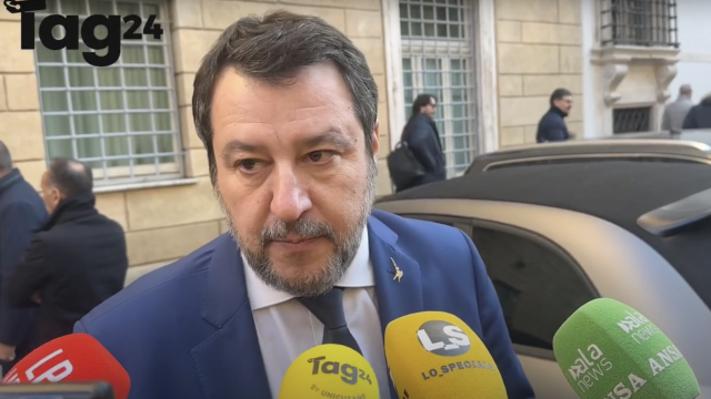 Il ministro Salvini tra manovra, nuovo codice della strada e futuro al Viminale