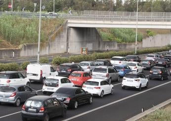 Roma, incidente sul Gra: ferito gravemente un centauro