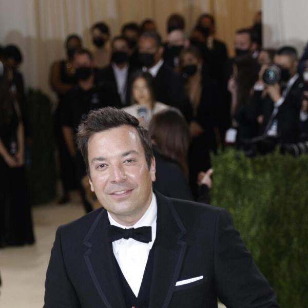 Jimmy Fallon, ecco cosa ha fatto e perché è stato accusato di comportamenti tossici sul set di The Tonight Show