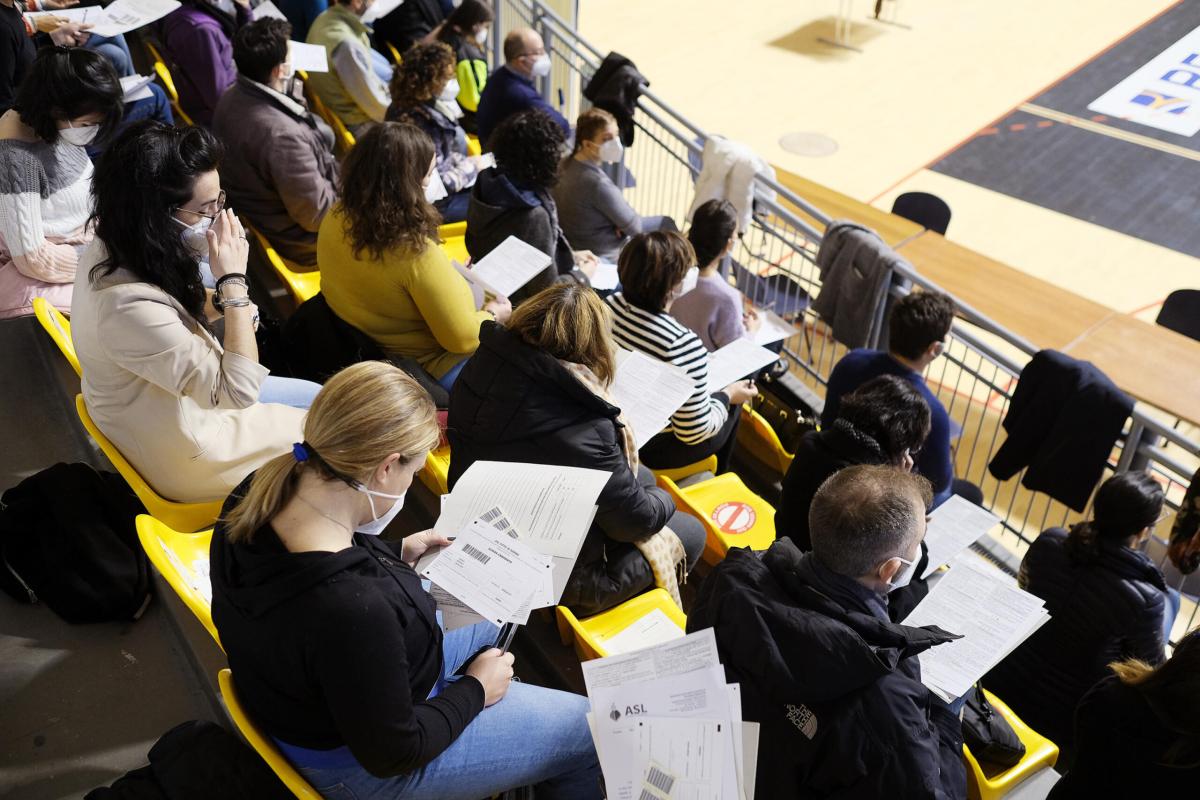 ASST Lariana, concorso per 8 posti da dirigente medico: requisiti e come fare domanda