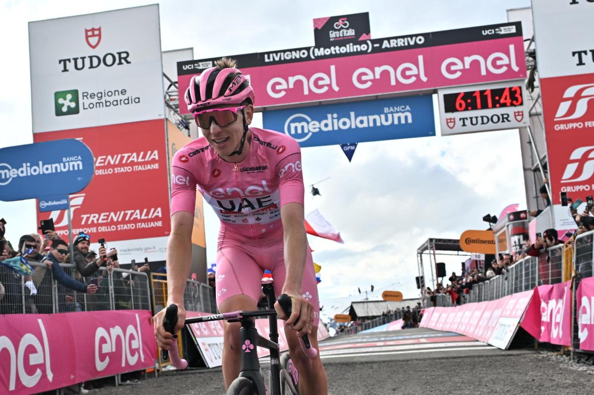 Giro d’Italia 2024, Pogacar fa poker a Livigno e rifila distacchi abissali