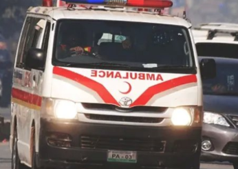 Pakistan, sparatoria contro un bus scolastico nella provincia del Punjab: morte due bambine e feriti altri cinque studenti. Cosa sappiamo | FOTO E VIDEO