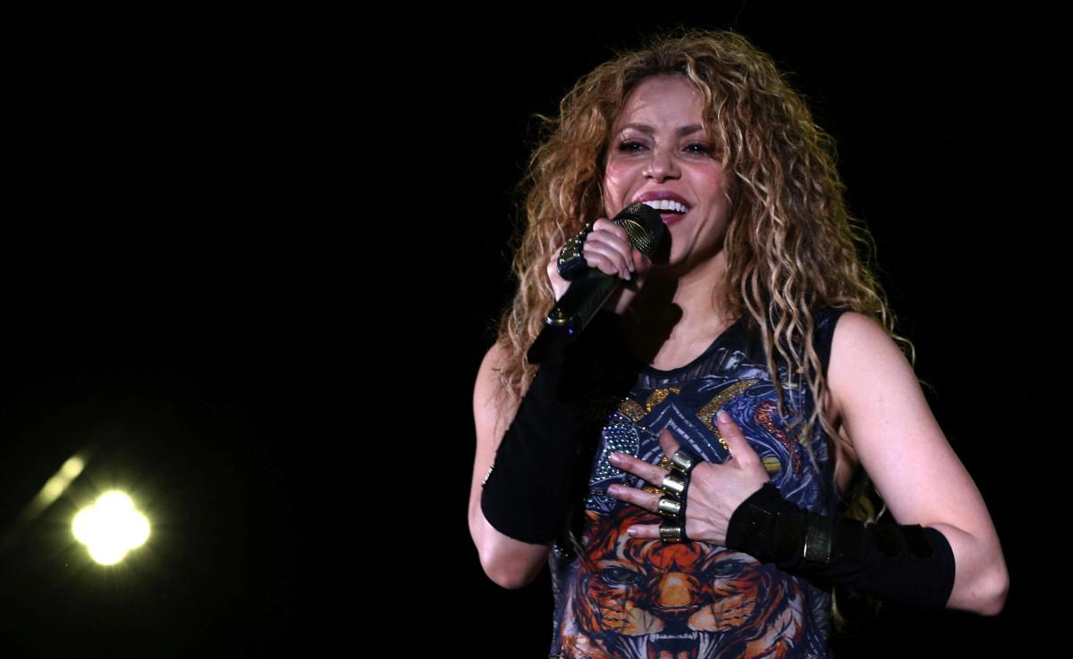 Shakira attacca Piqué in tribunale: “Era un bambinone e un playboy”