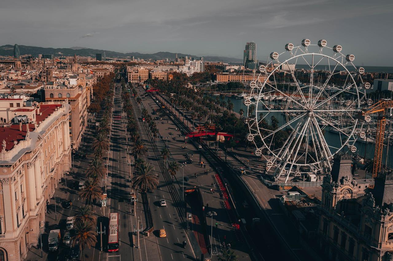 Vietati gli affitti brevi a Barcellona dal 2028: perchè si è giunti a questa misura e cosa cambia per i turisti