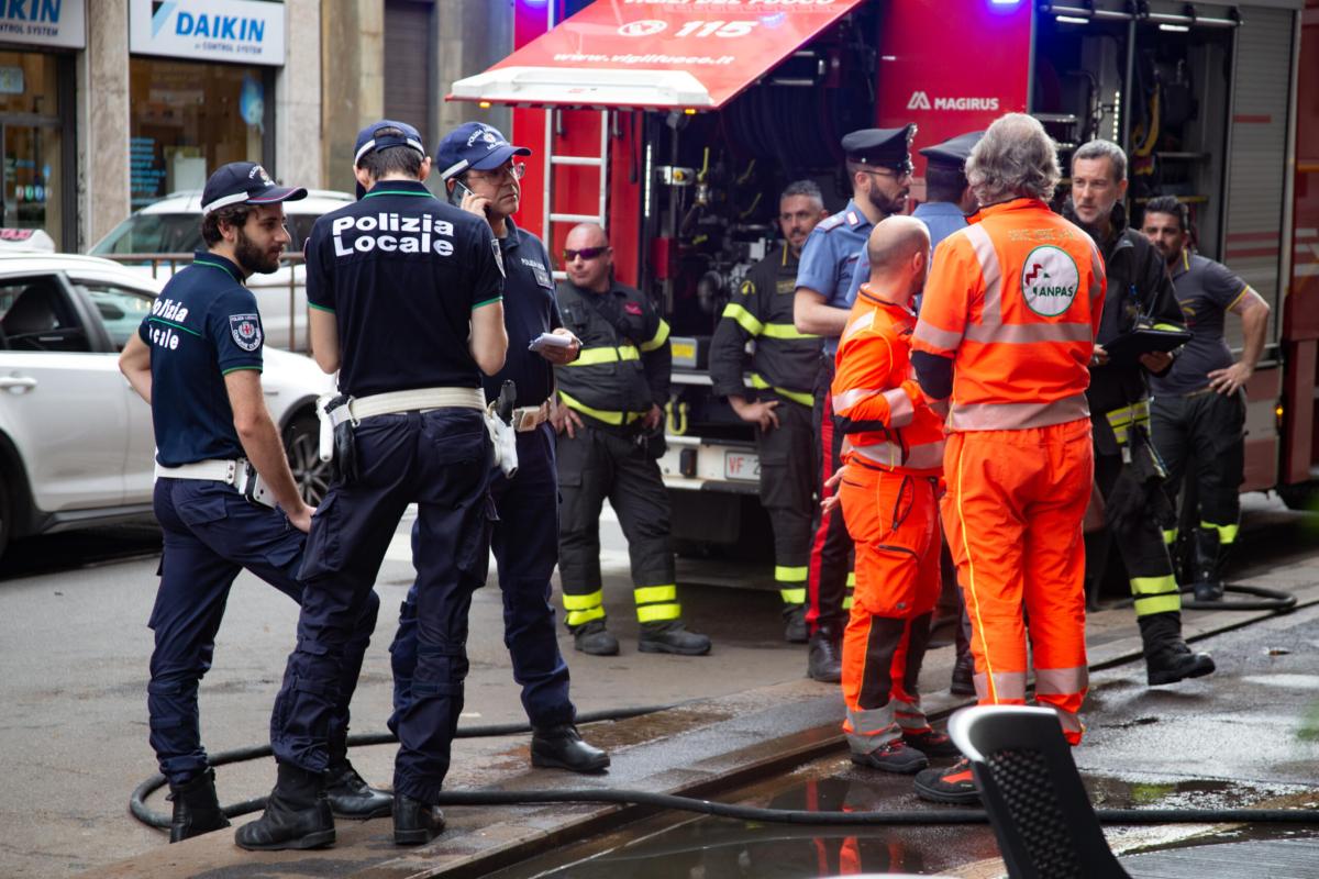 Milano, incendio in una casa di riposo: 6 morti e 81 feriti, 2 sono…