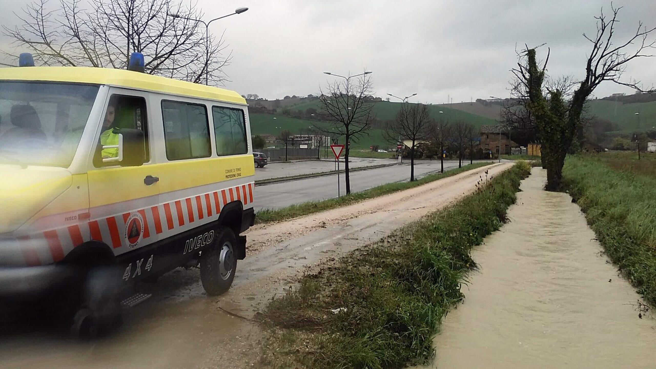 Maltempo: temporali al Centro-sud, domani allerta in 10 regioni