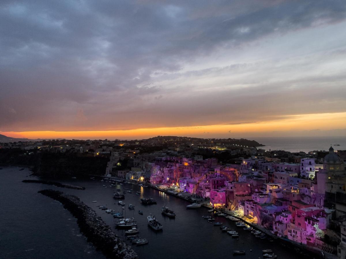 Al via fino al 10 luglio la prima edizione della Biennale di Procida