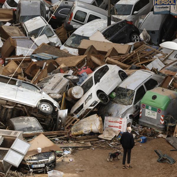 Alluvione a Valencia, le testimonianze degli italiani in Spagna: “Un disastro, siamo sotto shock”