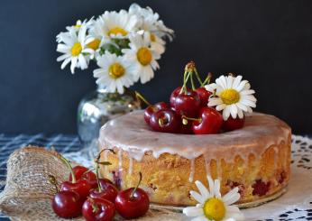 Voglia di dolce? Ecco la torta di ciliegie e mandorle