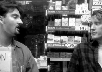 Clerks, il film cult di Kevin Smith compie 30 anni: trama, cast e trailer