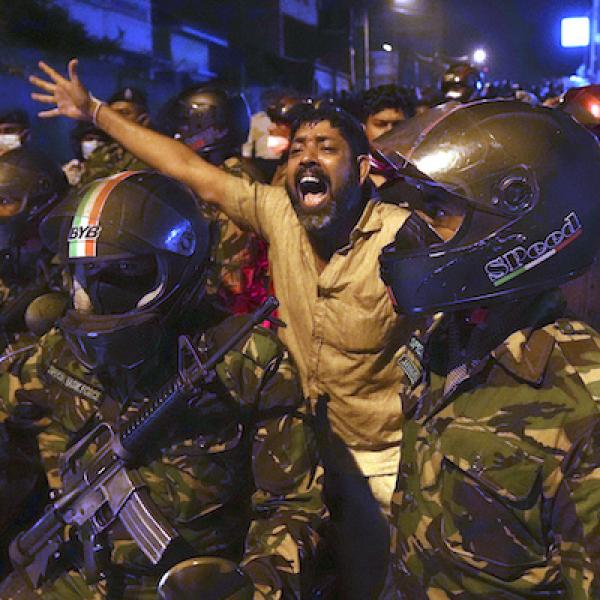 Sri Lanka, proteste contro il governo