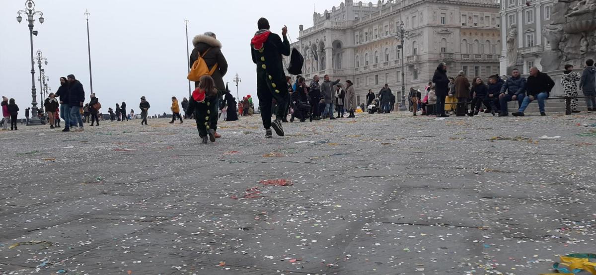 Allagamento a Trieste, disagi causati dalla rottura delle tubature …