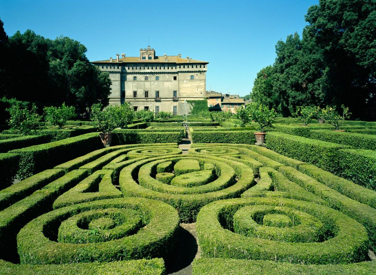 “Paese che vai” su Cusano Italia Tv: Vignanello e il Castello Ruspoli