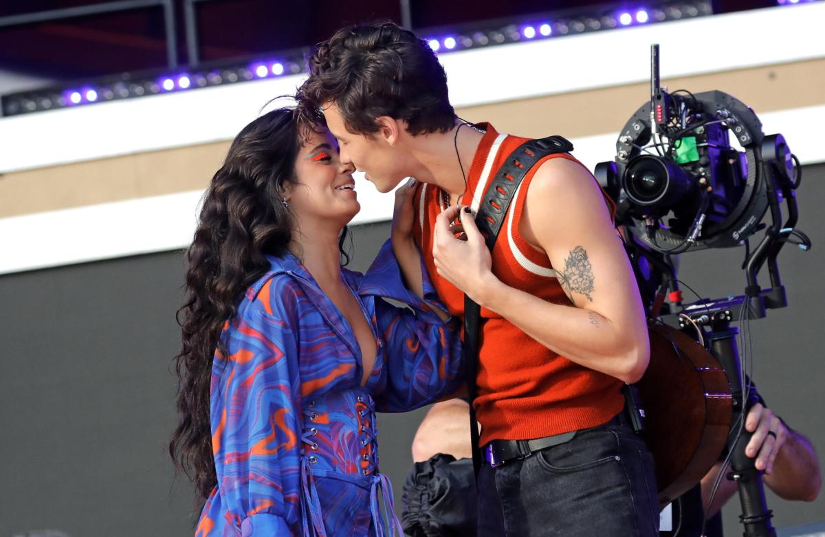 Shawn Mendes e Camila Cabello sono tornati insieme: i nuovi video