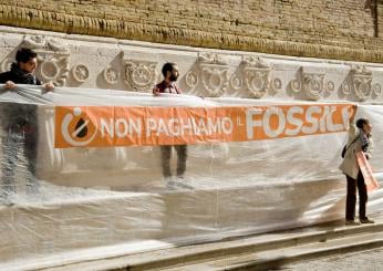 Corteo a Roma Ultima Generazione per dire “Basta al fossile”, l’intervista ad un’attivista del movimento | VIDEO