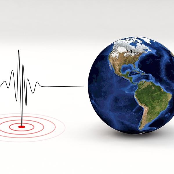 Cintura di fuoco del Pacifico: cos’è e dove si trova la fascia con più terremoti ed eruzioni vulcaniche al mondo