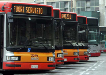 25 marzo giornata di scioperi: stop scuola e trasporti. Cortei per il clima