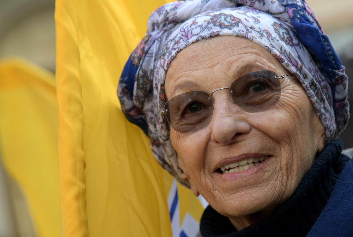 Emma Bonino avverte l’Europa: “Stati Uniti d’Europa o resterà margi…