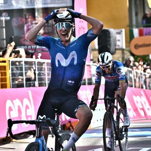 Giro d’Italia 2024, Sanchez batte Alaphilippe a Rapolano Terme