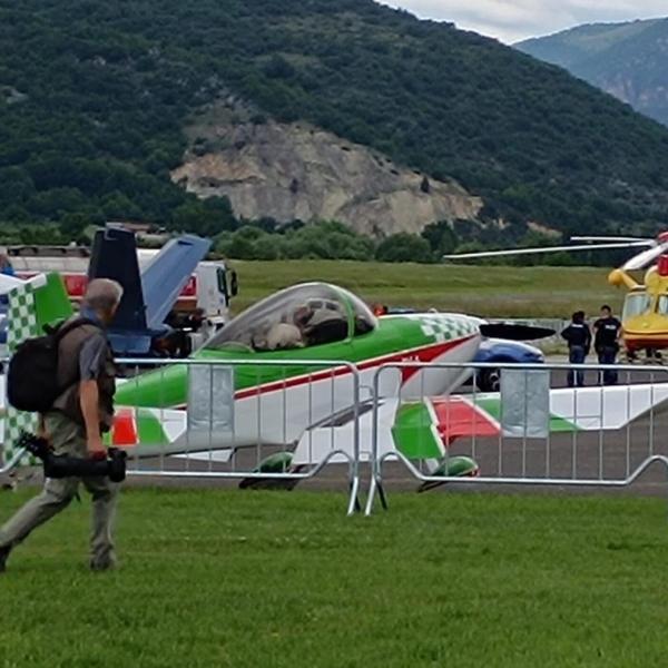 L’Aquila, incidente all’Air Show: uomo investito da una cisterna, morto sul colpo