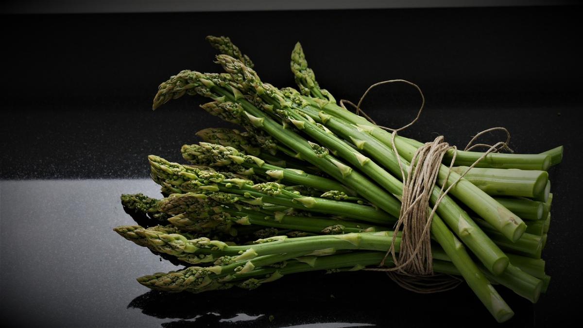 Impossibile resistere allo strudel di asparagi