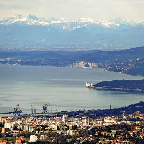 Trieste, passeggiata per il clima: dal Carso al mare per sensibilizzare sul tema dei cambiamenti climatici