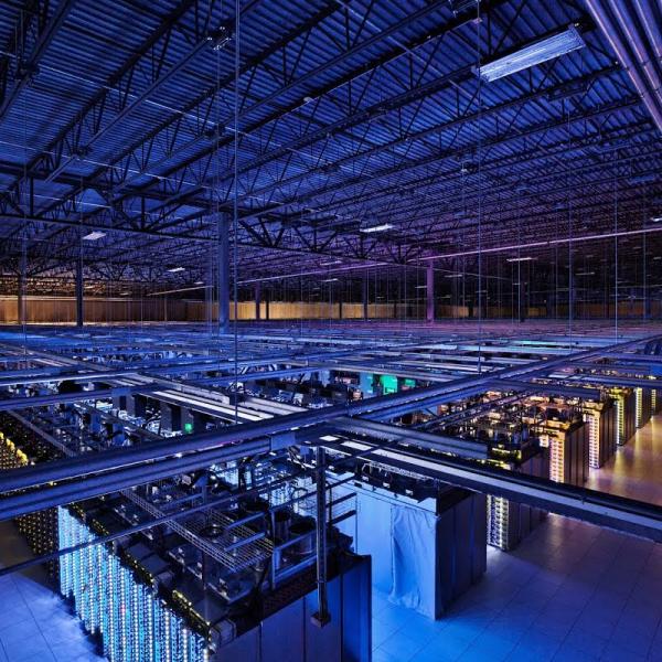 Italia come Hub dei Data Center: le opportunità di crescita e sviluppo della digitalizzazione