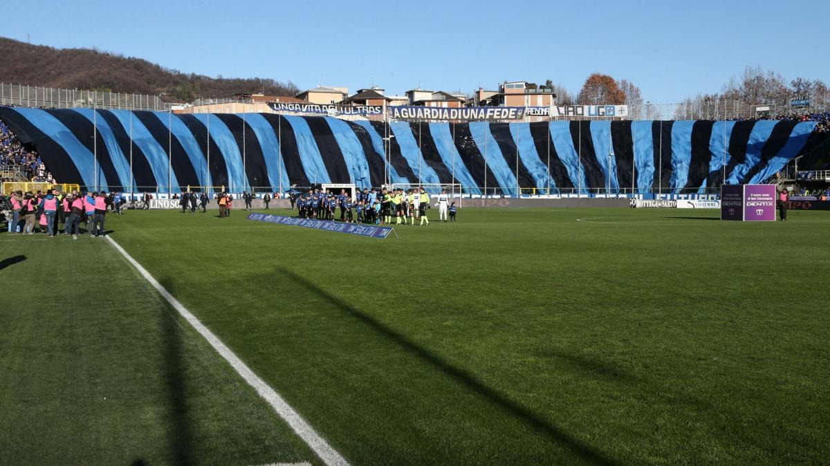 Coppa Italia, Atalanta-Milan: nel 1990 un fallo laterale non restituito trasformato in rigore qualificò i rossoneri | Video