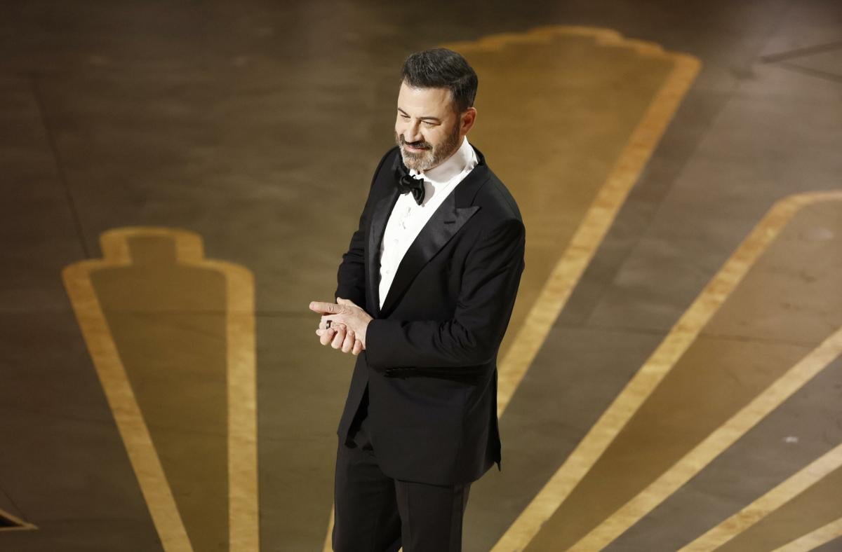 Chi è Jimmy Kimmel: età, carriera e vita privata del conduttore deg…