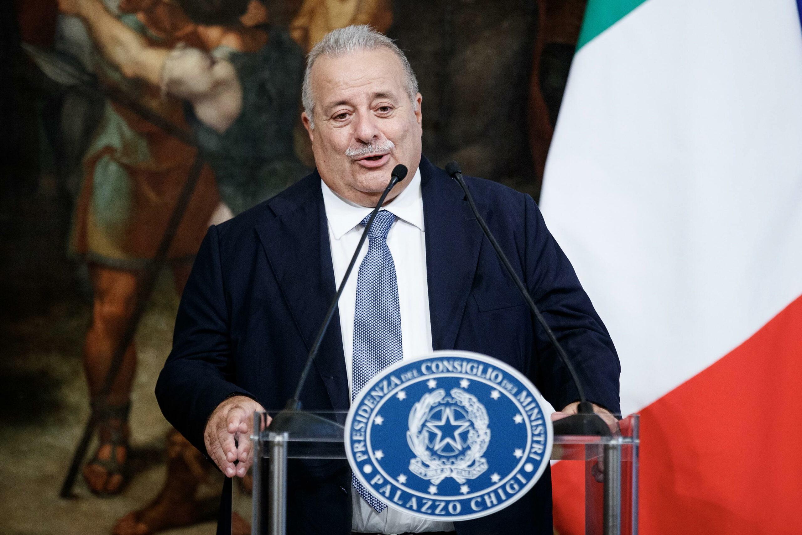 Manfredi in conferenza: “Parigi 2024? Non carichiamo i ragazzi di responsabilità”