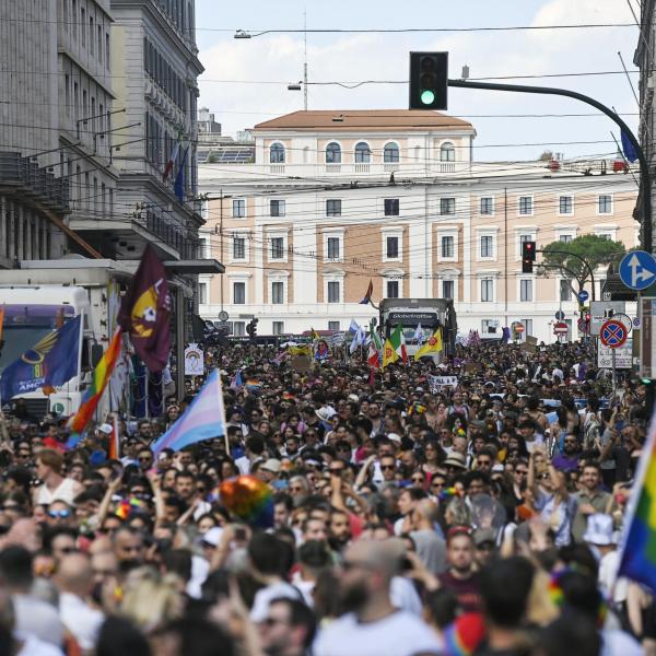 “Torniamo a fare rumore” il Roma Pride è un successo