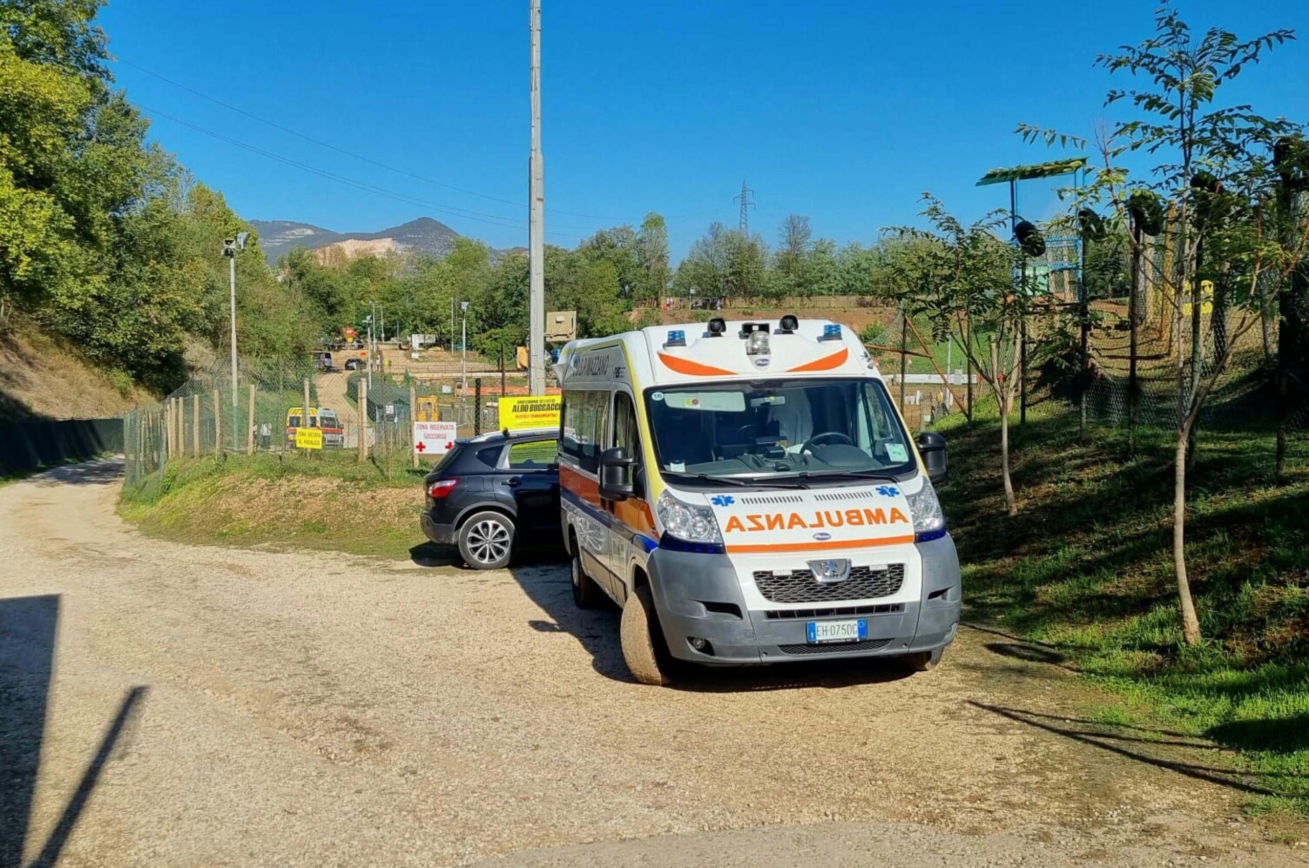 Napoli, tragico incidente in montagna: 12enne batte la testa e muore