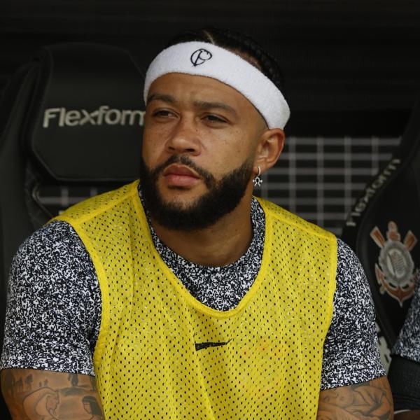 Perché Depay può dire addio al Corinthians dopo solo un mese dalla firma?