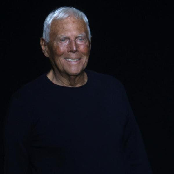 Qual è lo stile di Giorgio Armani? Ecco come la cultura araba incide sulle sue creazioni. Breve storia di un Re