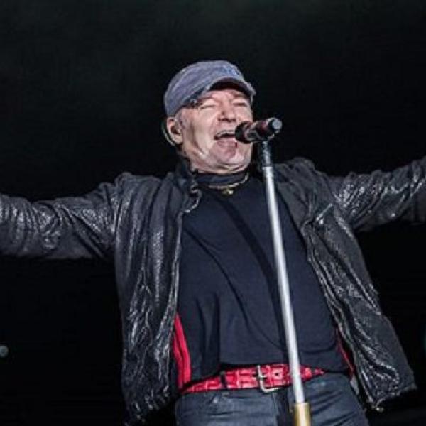 Gianluca Grignani dichiarazioni su Vasco Rossi: “E’ furbo”