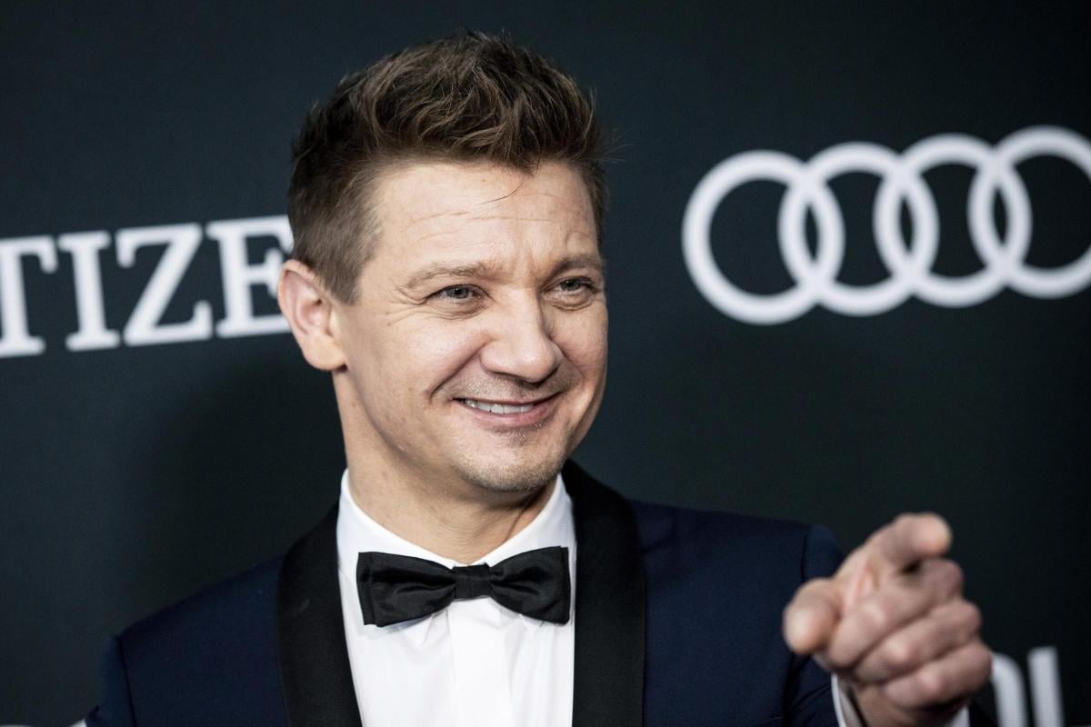 Jeremy Renner parla dell’incidente da Jimmy Kimmel: “Sono stato for…