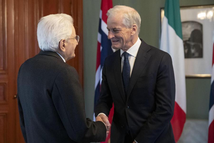 Mattarella in Norvegia: “Necessario contrastare la politica di aggressività della Russia”