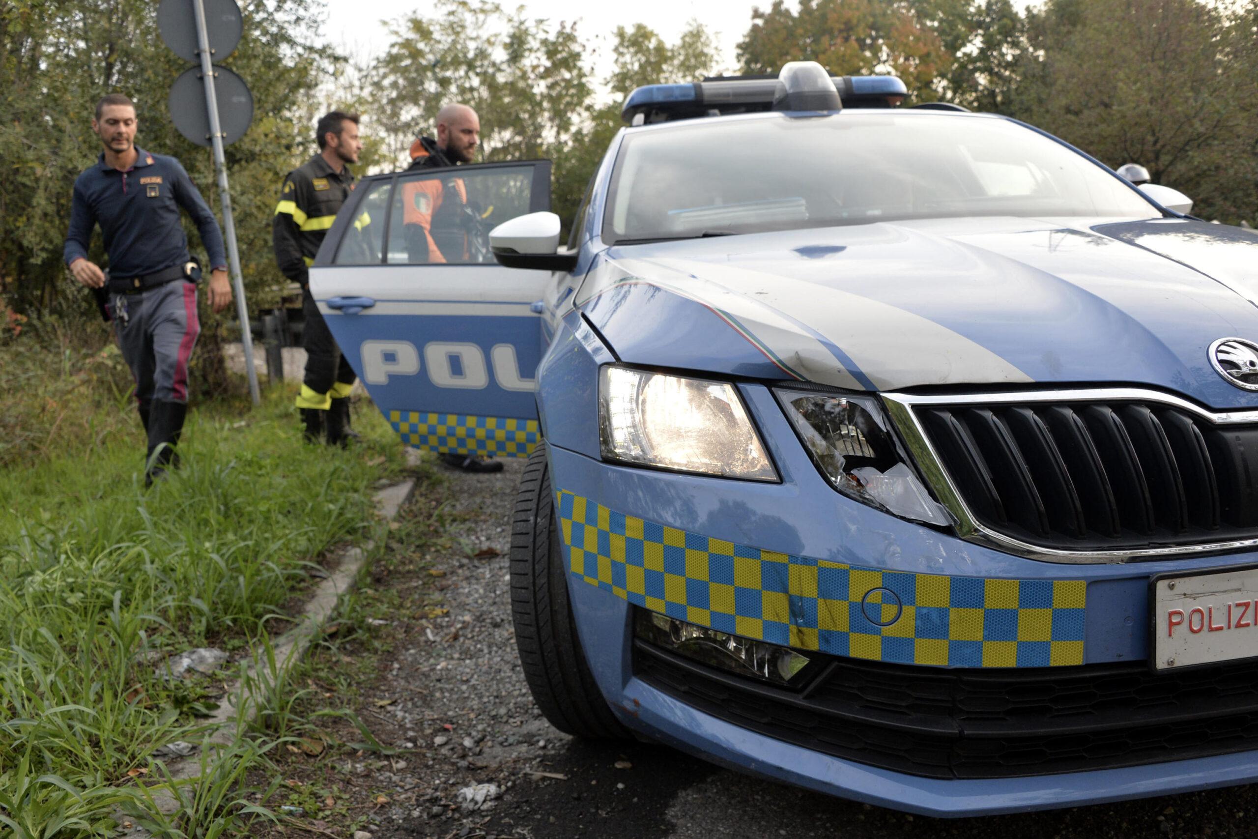 Genova: picchiato, investito e trascinato sulla A10, 4 arresti