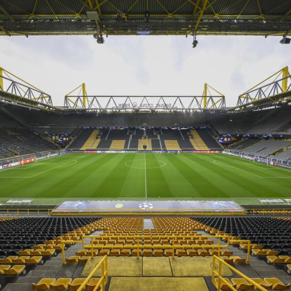 Euro 2024, si giocherà anche al Westfalenstadion: storia, capienza, costo e match in programma nello stadio del Borussia Dortmund