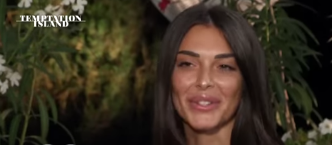 Greta Rossetti di Temptation Island: in Sardegna con lei e Mirko c’è anche il suo ex Eugenio Colombo