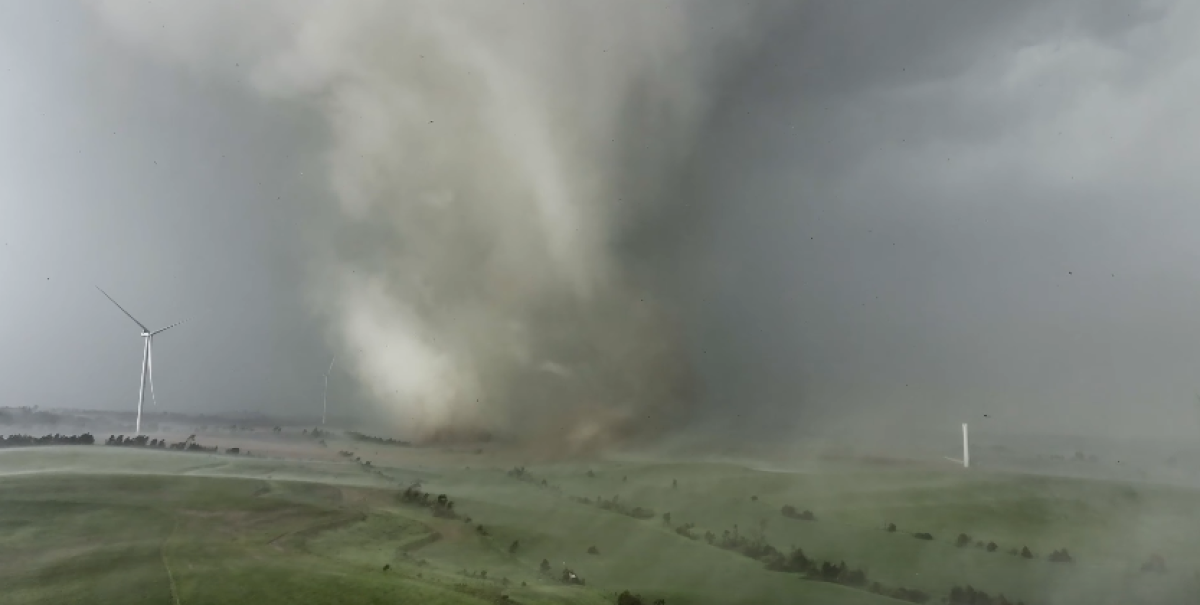 Usa, tornado mortale in Iowa: bilancio vittime imprecisato, danni a strade ed abitazioni