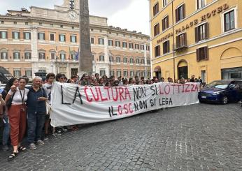 Manifestazione del comitato studentesco del CSC a Montecitorio contro l’emendamento Giubileo: “Antidemocratico e contro la Costituzione” | VIDEO