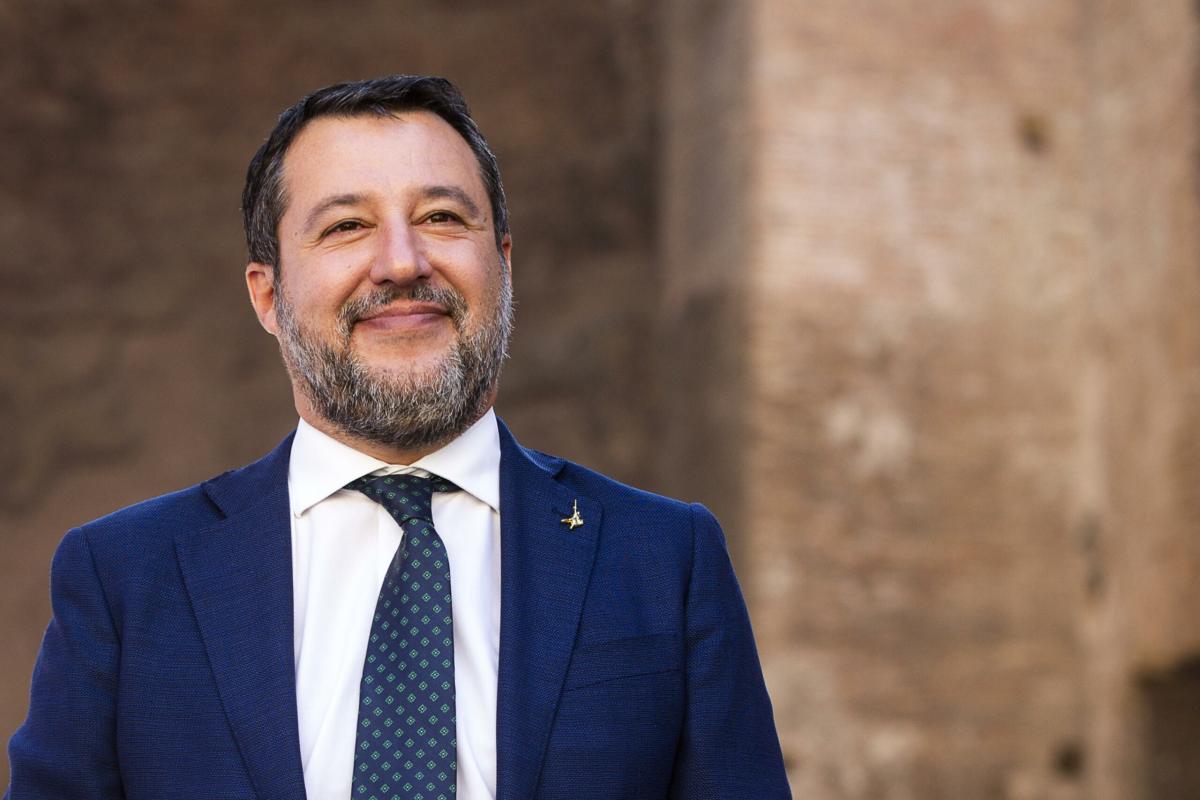 Scarsa adesione allo sciopero del 17 novembre, esulta Salvini: “Sch…