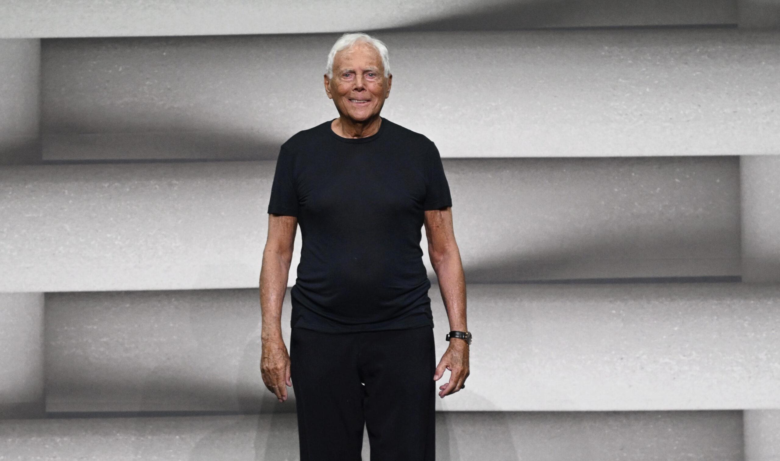 Venezia 80, Giorgio Armani arriva in laguna con il suo yacht da 65 metri