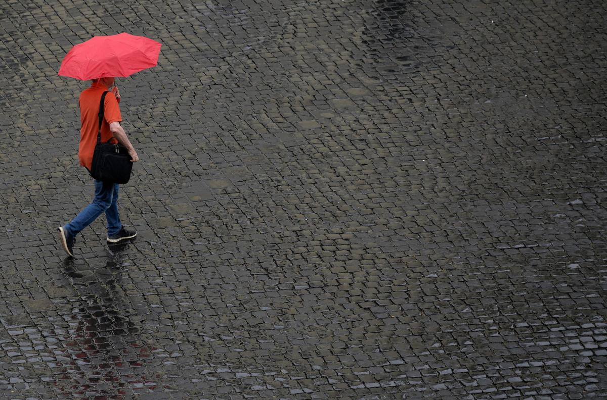 Roma, ecco le prime piogge autunnali: acquazzone ad Ostia e al Tufello