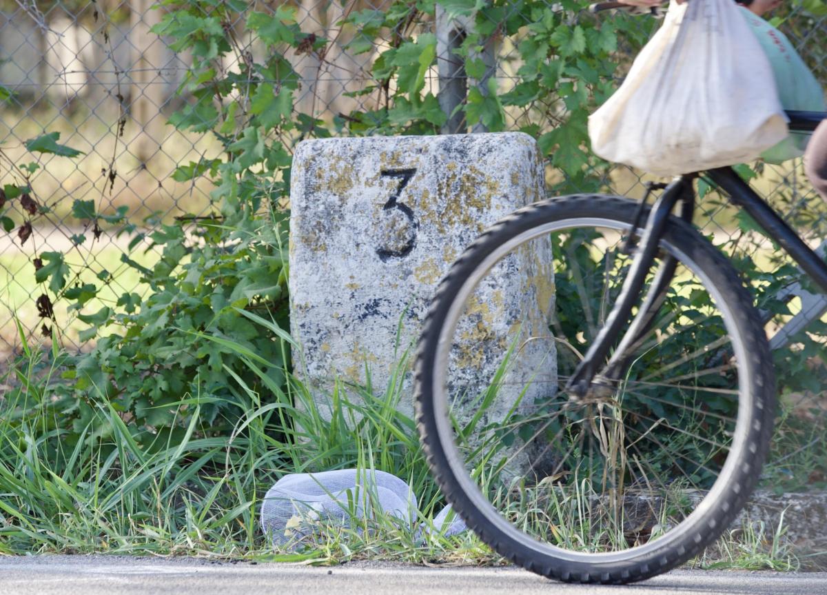 Taranto, incidente sulla SS172 in direzione Martina Franca: auto travolge bicicletta, morto un ciclista