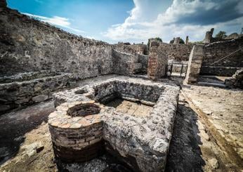 Scavi Pompei, sfregia domus del II secolo d.C.: denunciato turista del Kazakistan