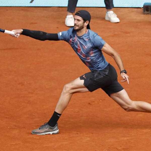 Chi è Andrea Vavassori, il tennista impegnato al Roland Garros: età, raking e il padre coach