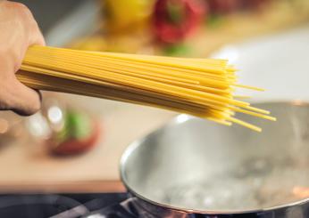 La ricchezza della semplicità: gli spaghetti con colatura di alici